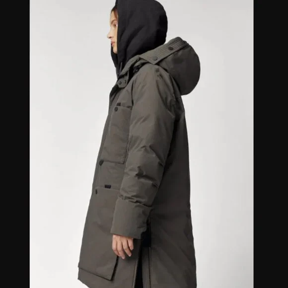 The Arrivals Noma Expedition Parka Jacket- Military Green MEN